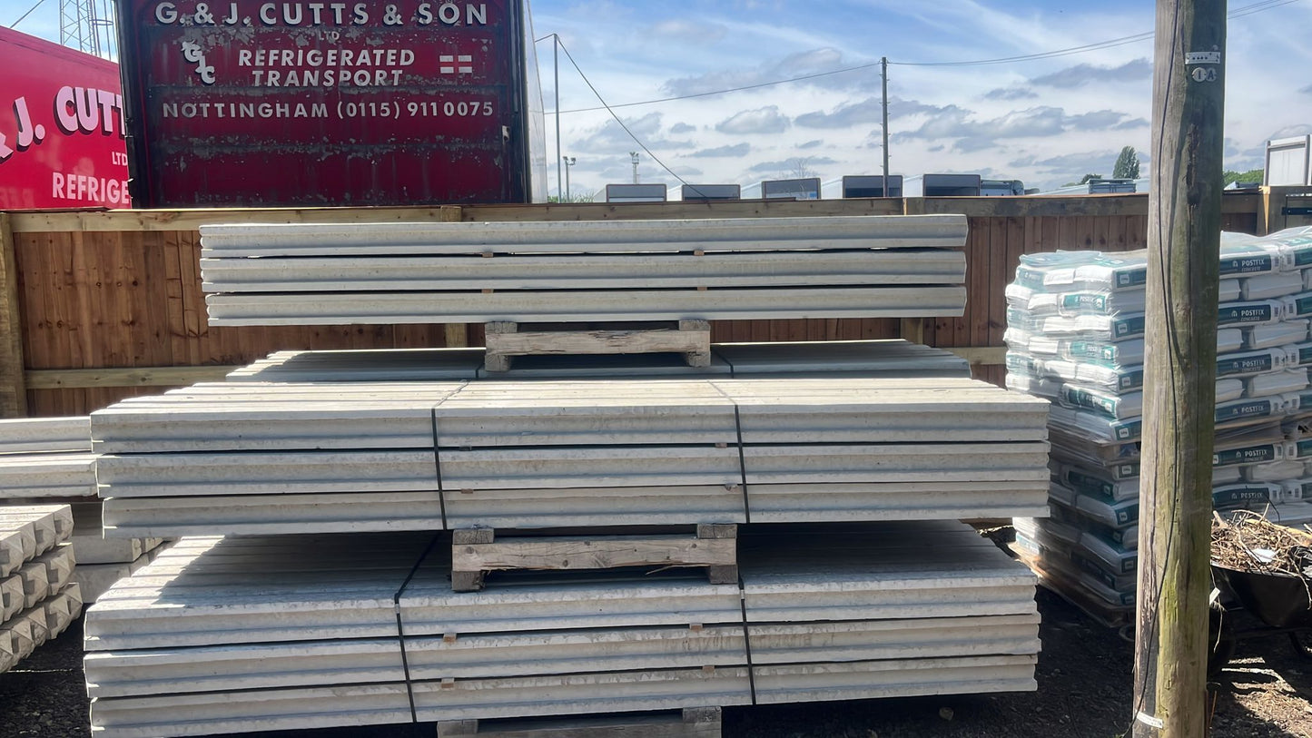 Concrete Intermediate Slotted Posts